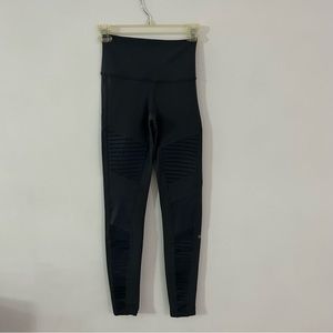 Like New ALO leggings XS